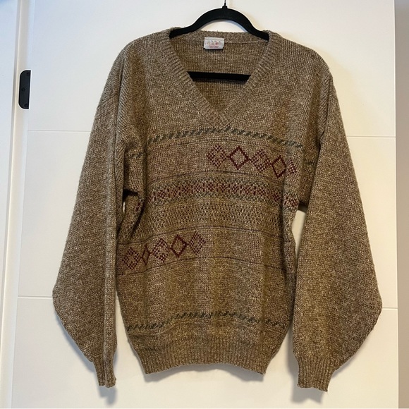 Ash Creek | Vintage Grandpa Sweater - Picture 1 of 12
